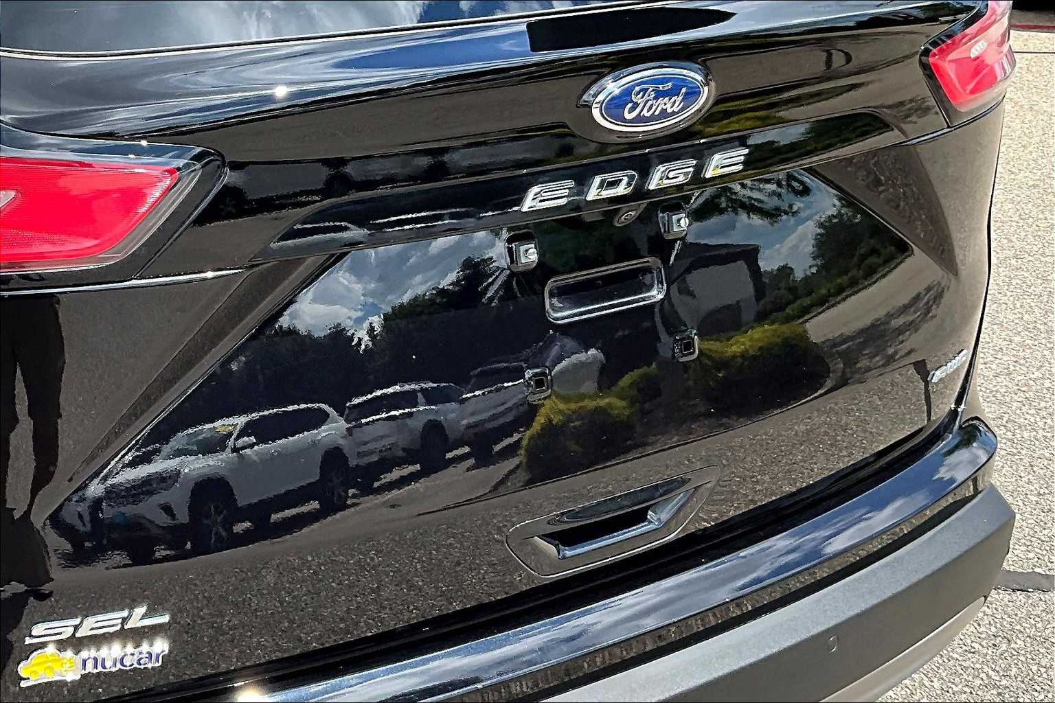 2023 Ford Edge SEL - Photo 26