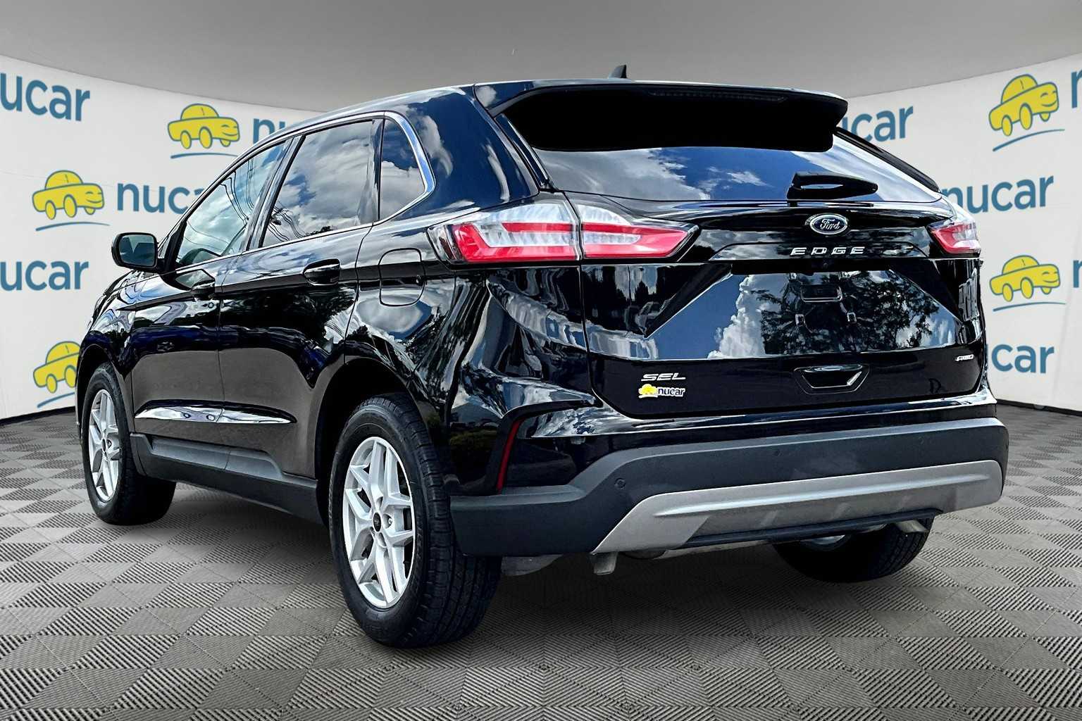 2023 Ford Edge SEL - Photo 4