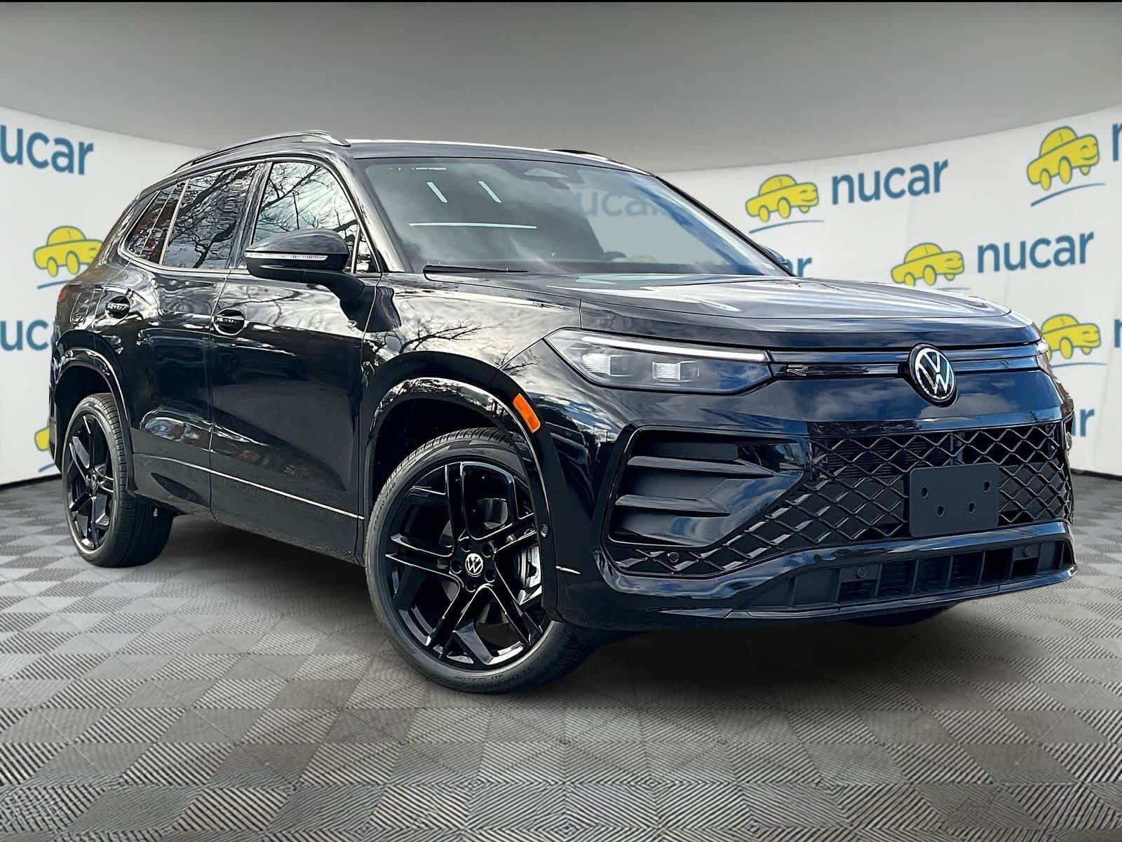 2025 Volkswagen Tiguan SE R-Line Black