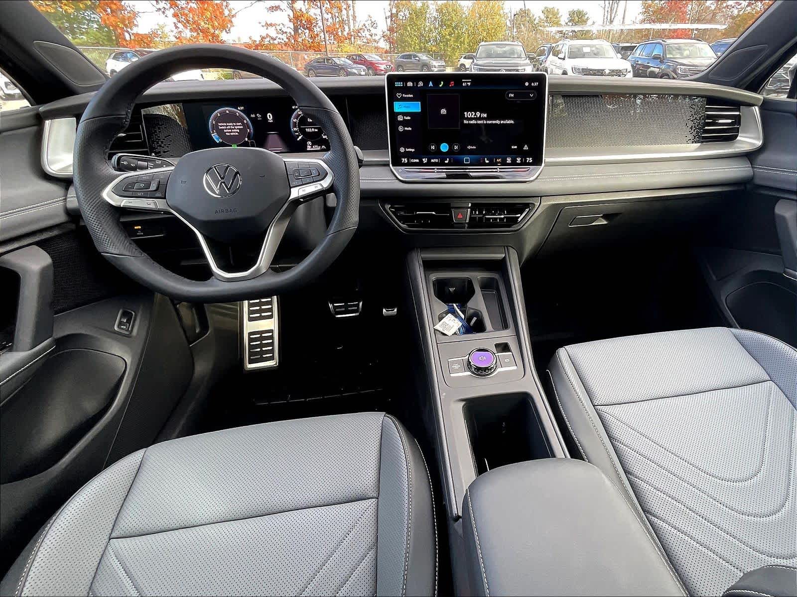 2025 Volkswagen Tiguan SE R-Line Black - Photo 12