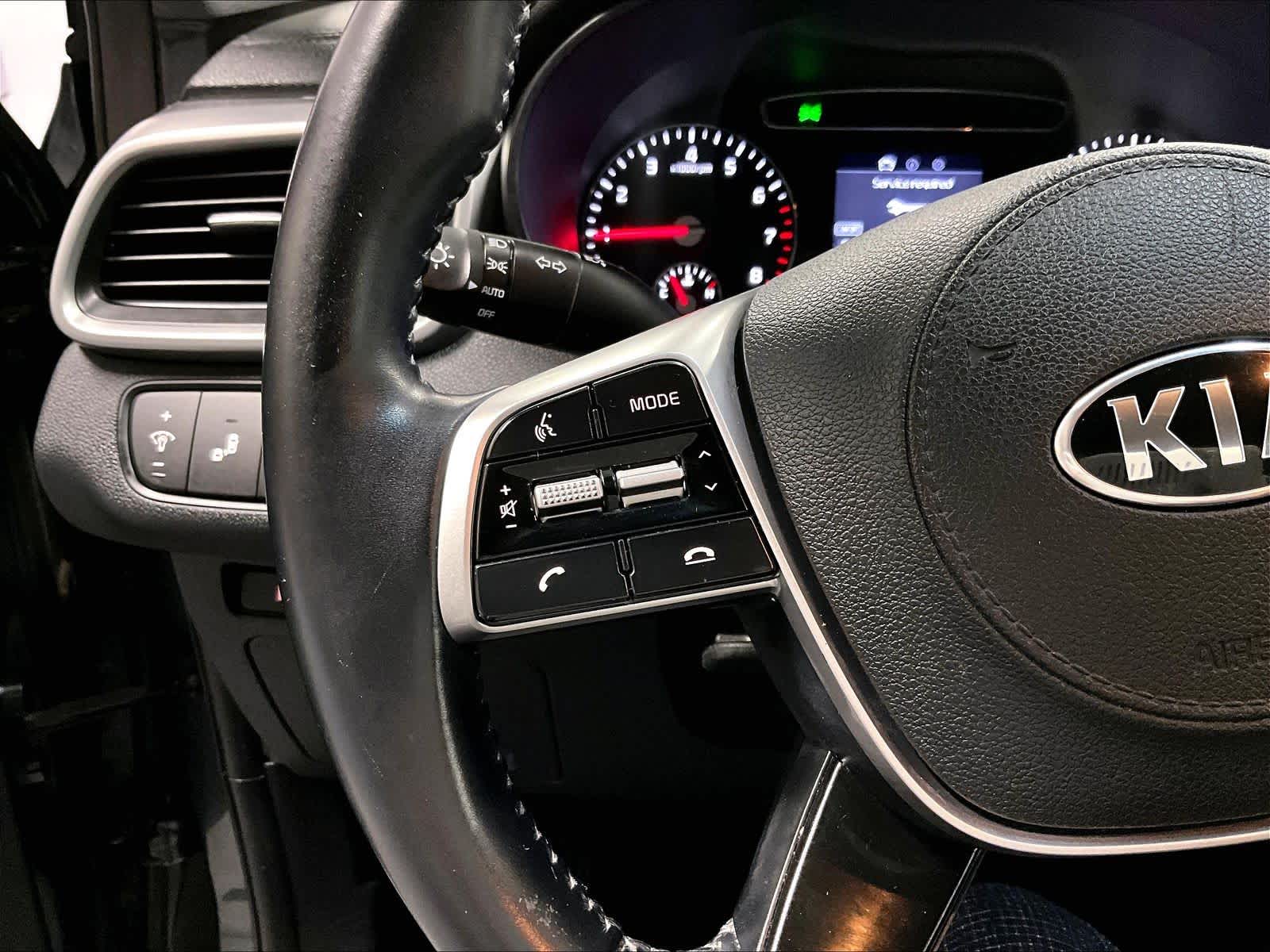 2020 Kia Sorento LX - Photo 22