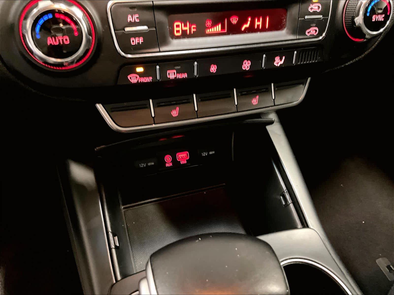 2020 Kia Sorento LX - Photo 25