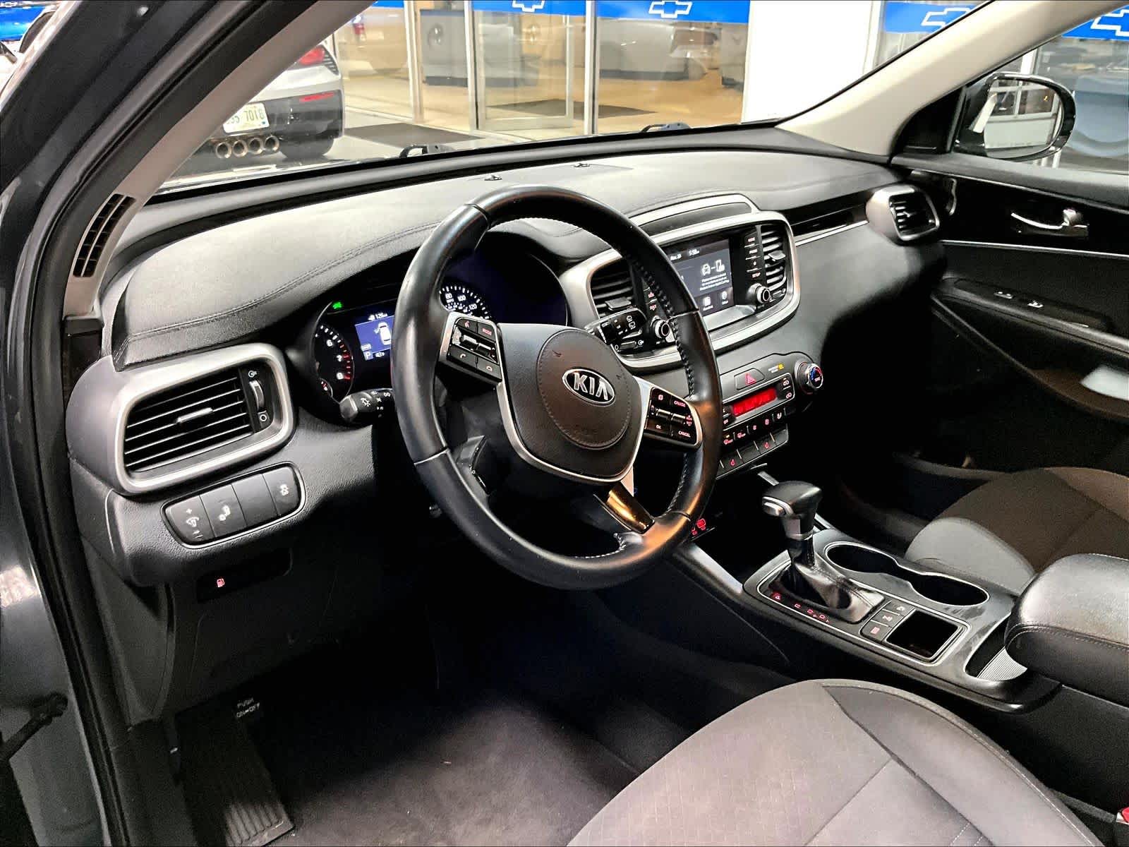 2020 Kia Sorento LX - Photo 8