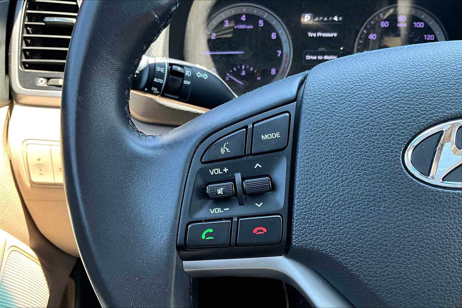 2017 Hyundai Tucson Limited - Photo 23