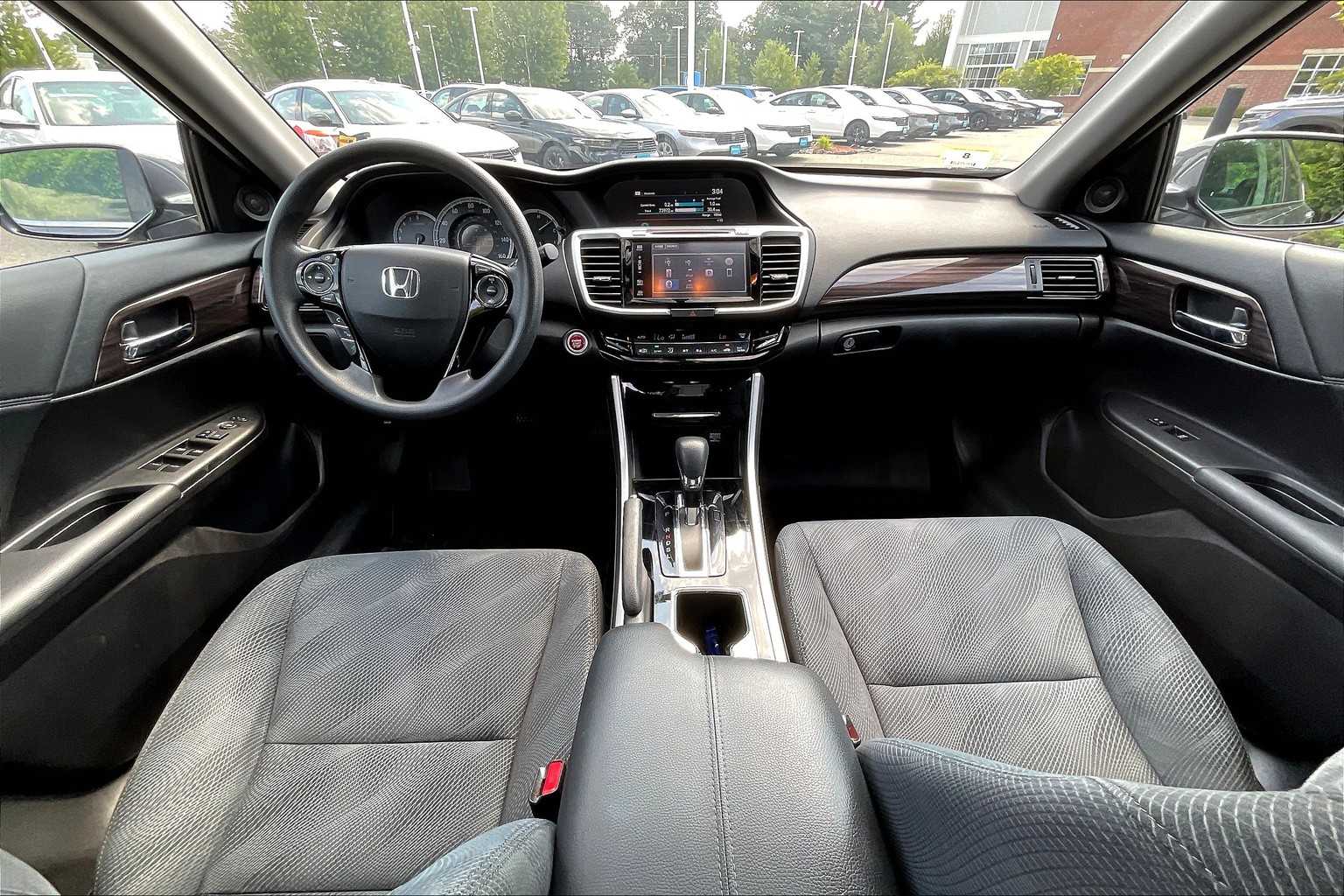 2016 Honda Accord EX - Photo 21