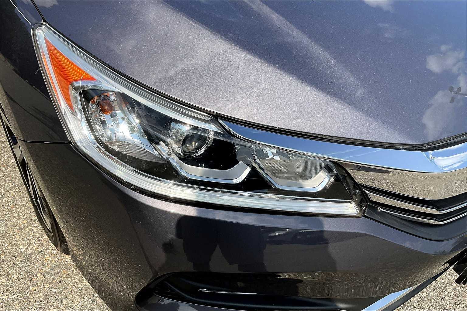 2016 Honda Accord EX - Photo 31