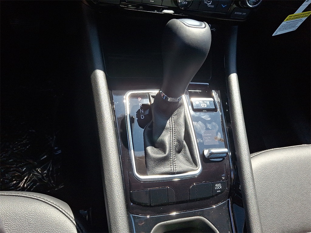 2025 Jeep Compass Limited - Photo 11