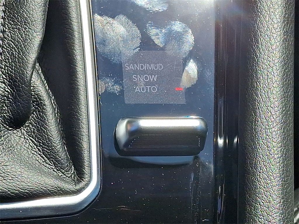 2025 Jeep Compass Limited - Photo 17