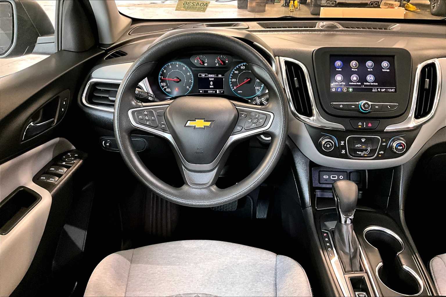 2022 Chevrolet Equinox LS - Photo 18
