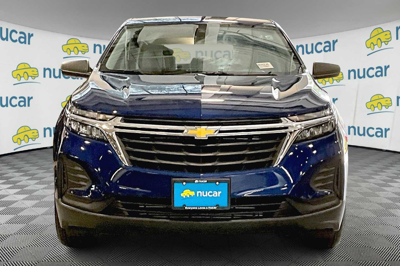 2022 Chevrolet Equinox LS - Photo 2