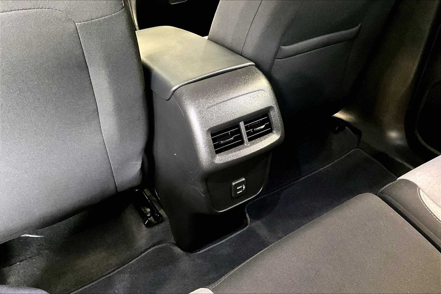 2022 Chevrolet Equinox LS - Photo 29