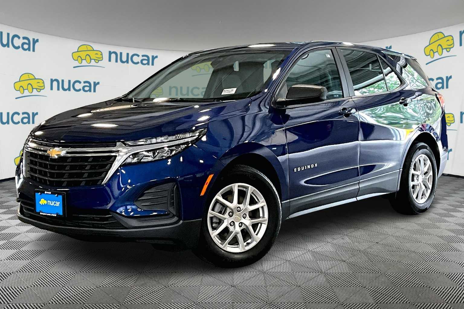 2022 Chevrolet Equinox LS - Photo 3