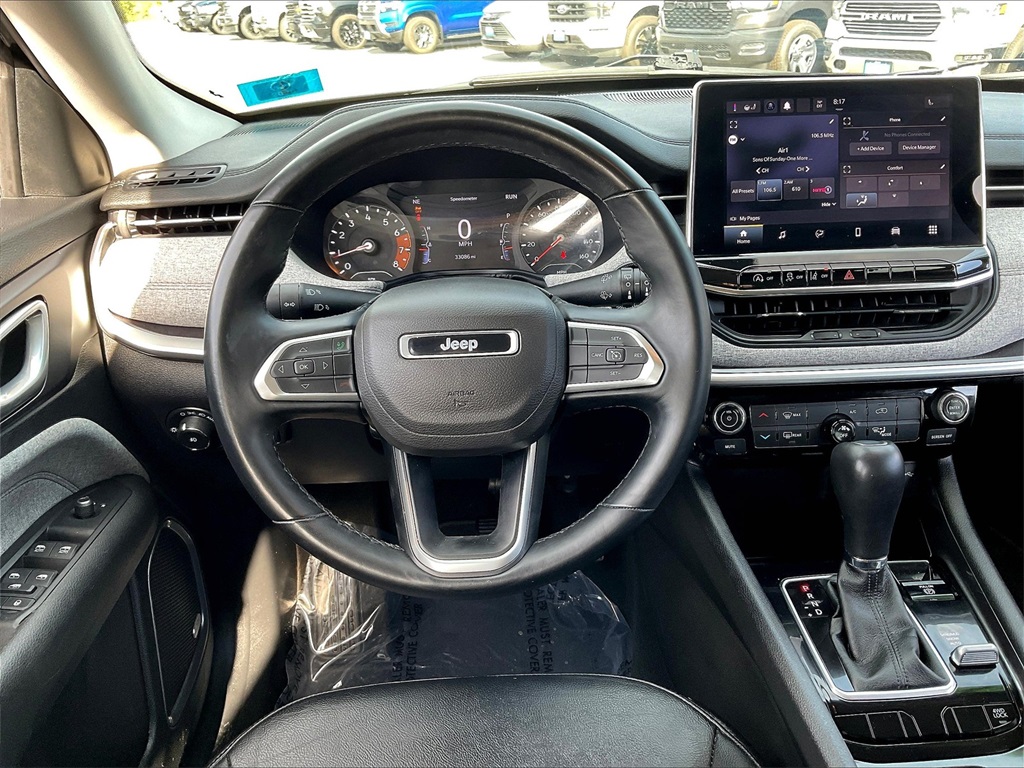 2022 Jeep Compass Latitude Lux - Photo 16