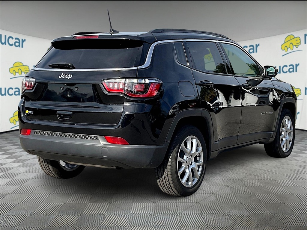 2022 Jeep Compass Latitude Lux - Photo 6