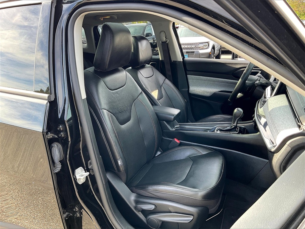 2022 Jeep Compass Latitude Lux - Photo 10