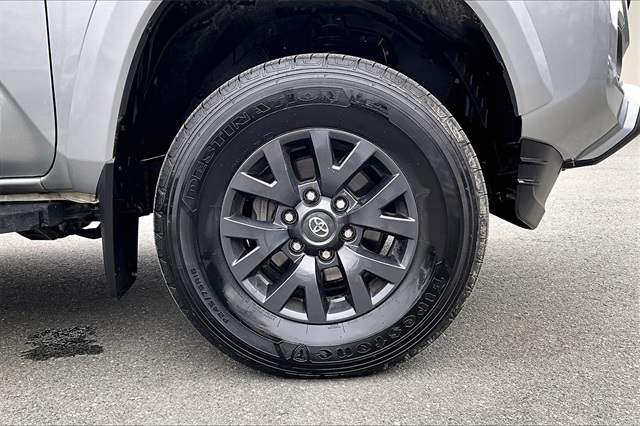 2023 Toyota Tacoma SR5 - Photo 9