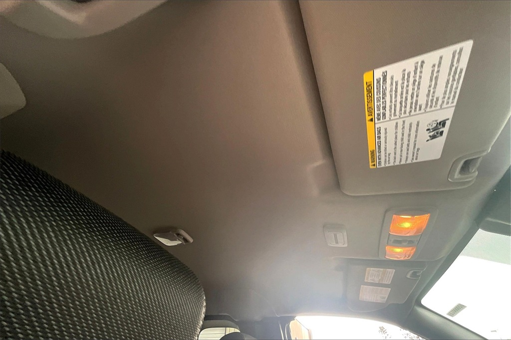 2025 Nissan Frontier SV - Photo 22