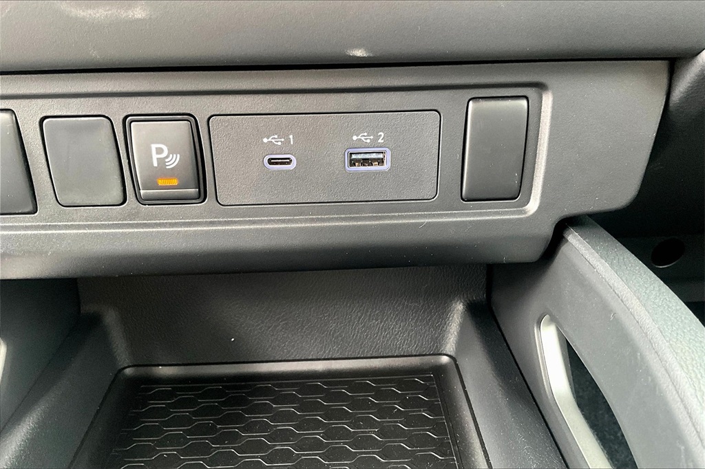 2025 Nissan Frontier SV - Photo 27
