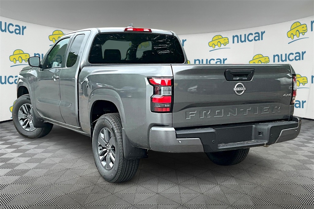2025 Nissan Frontier SV - Photo 4
