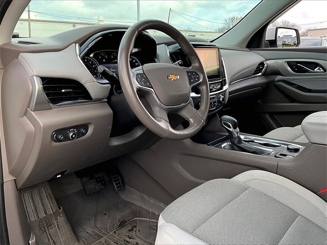 2021 Chevrolet Traverse LT - Photo 8