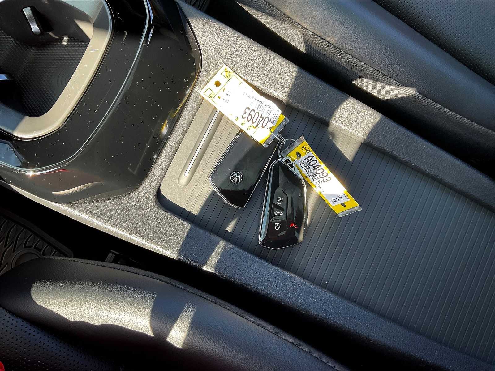 2022 Volkswagen ID.4 Pro S - Photo 29