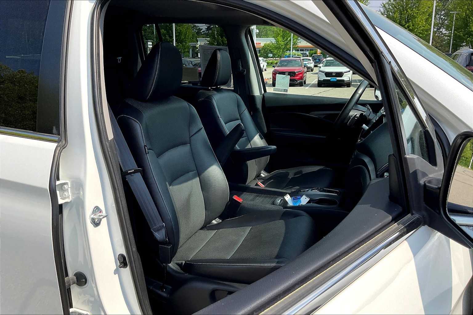 2022 Honda Ridgeline RTL - Photo 21
