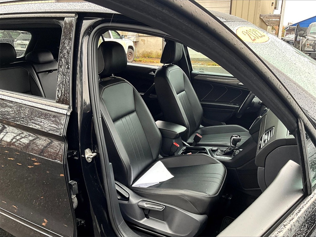 2022 Volkswagen Tiguan 2.0T SE R-Line Black - Photo 11