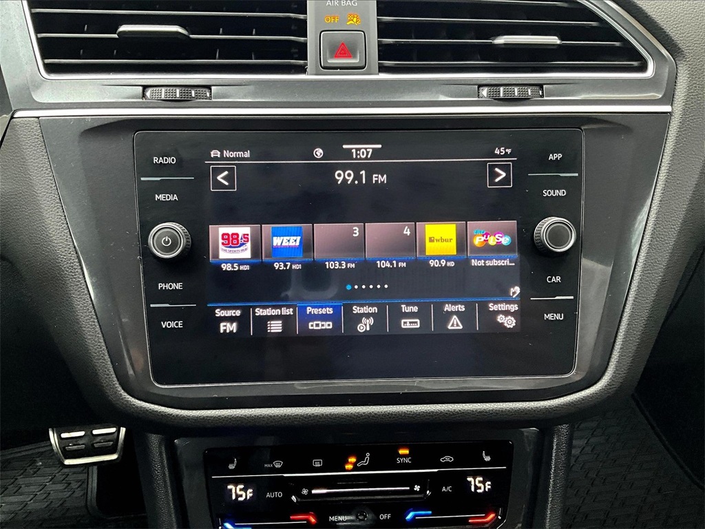 2022 Volkswagen Tiguan 2.0T SE R-Line Black - Photo 19