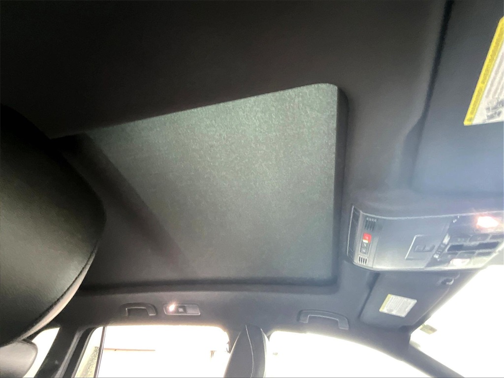 2022 Volkswagen Tiguan 2.0T SE R-Line Black - Photo 22