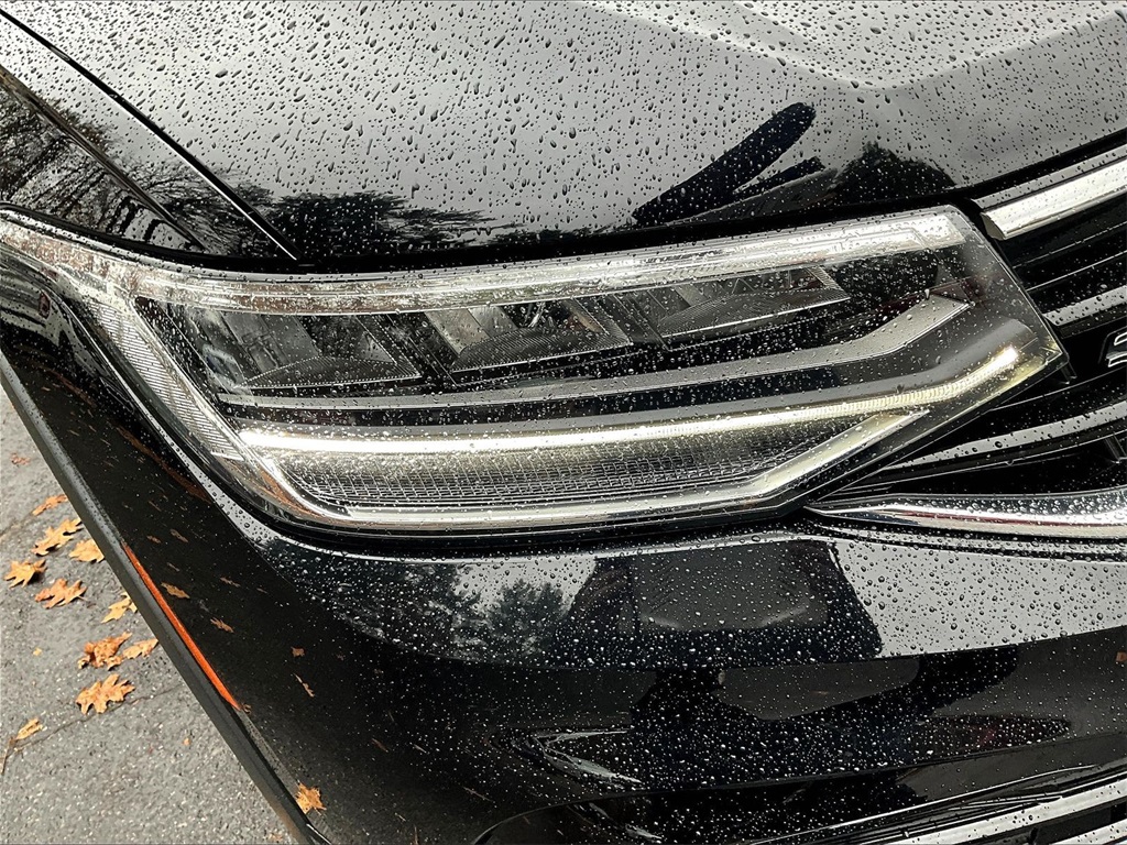 2022 Volkswagen Tiguan 2.0T SE R-Line Black - Photo 32