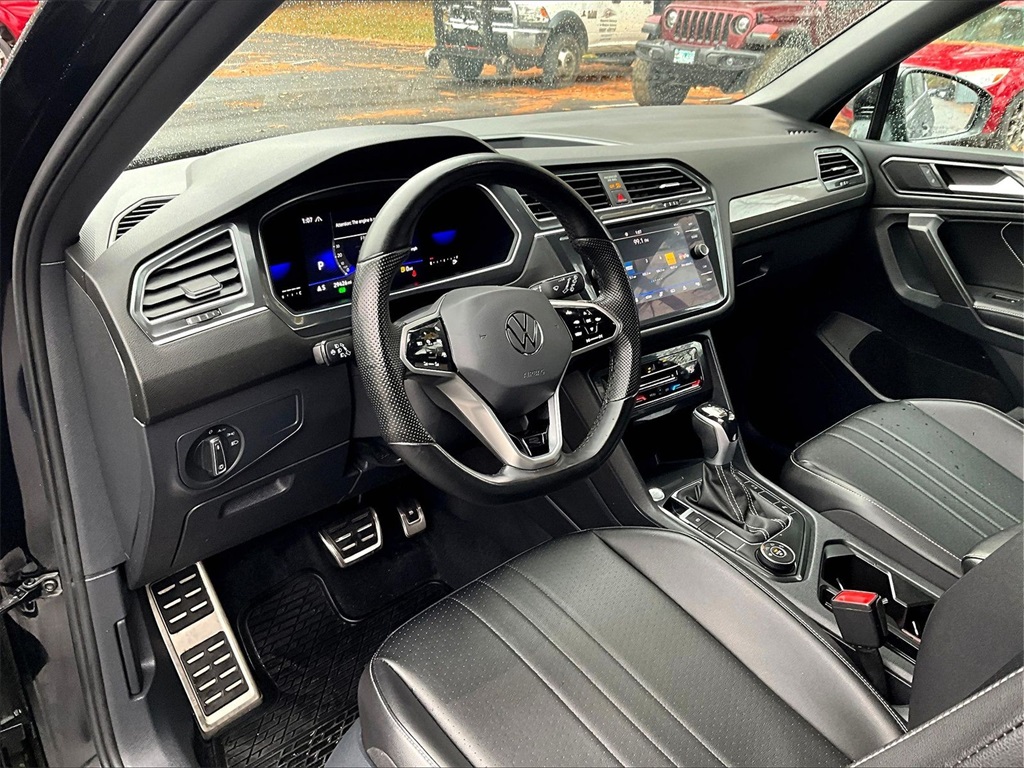 2022 Volkswagen Tiguan 2.0T SE R-Line Black - Photo 8