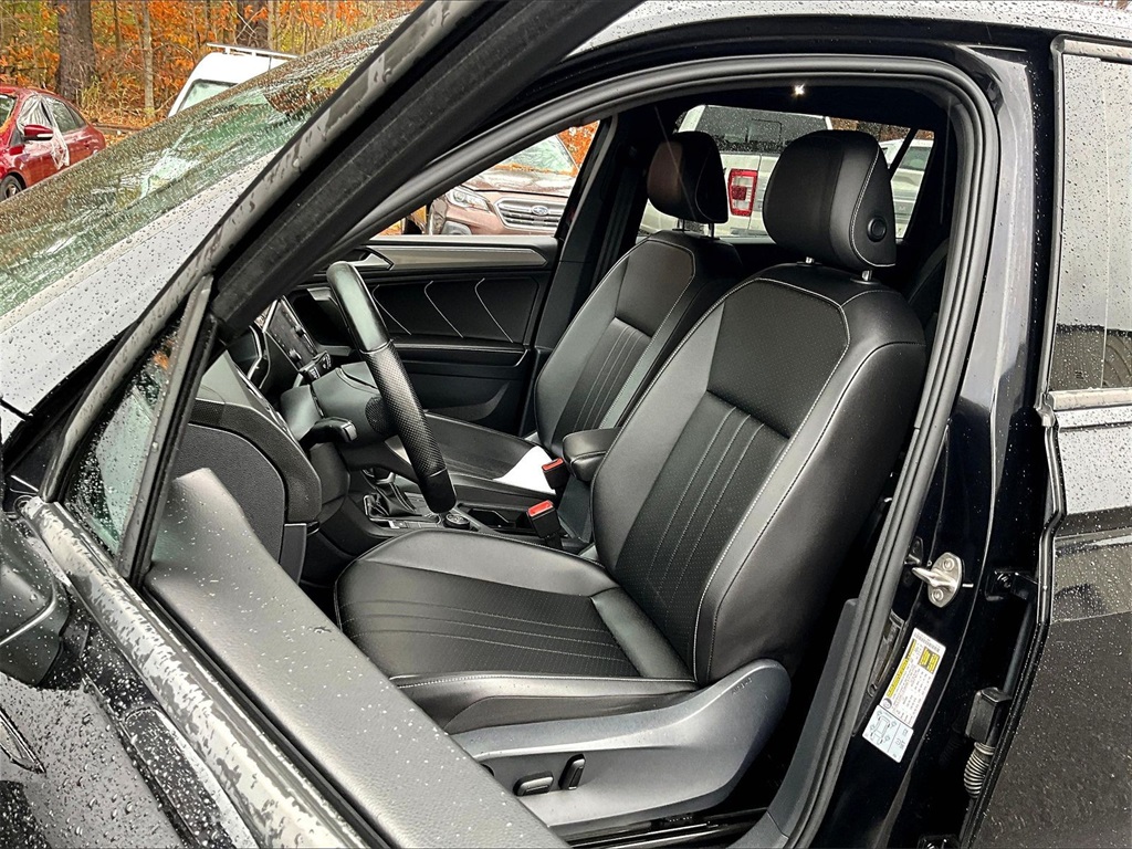 2022 Volkswagen Tiguan 2.0T SE R-Line Black - Photo 10
