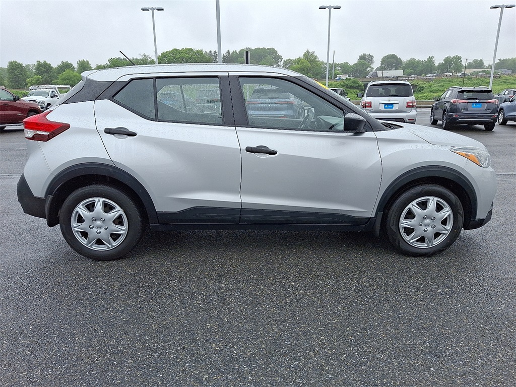 2020 Nissan Kicks S - Photo 8