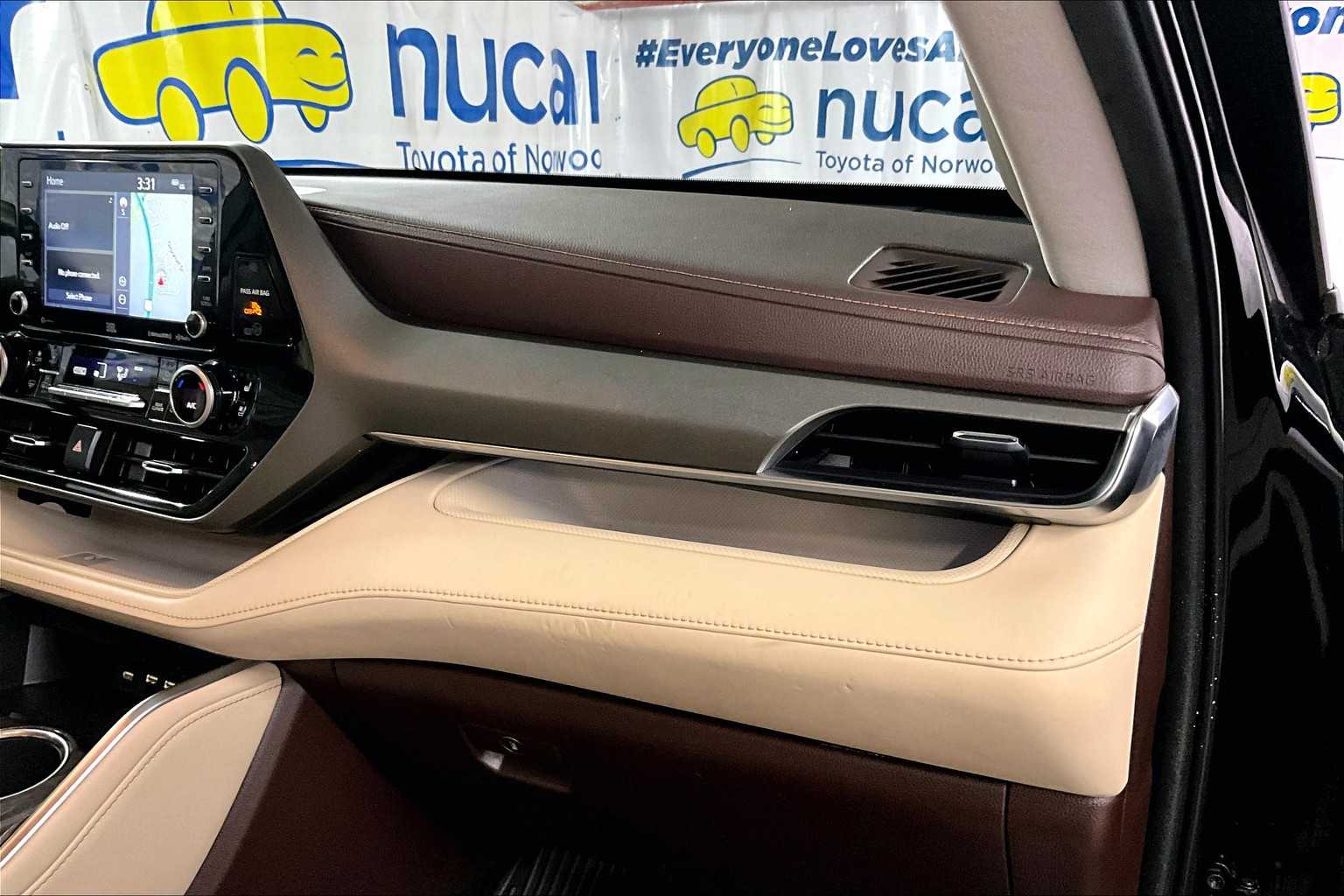 2021 Toyota Highlander Limited - Photo 13
