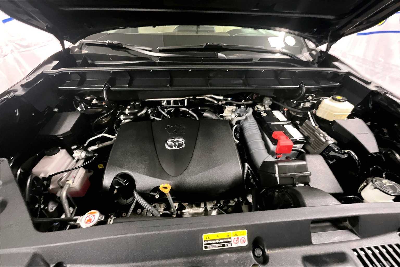 2021 Toyota Highlander Limited - Photo 31
