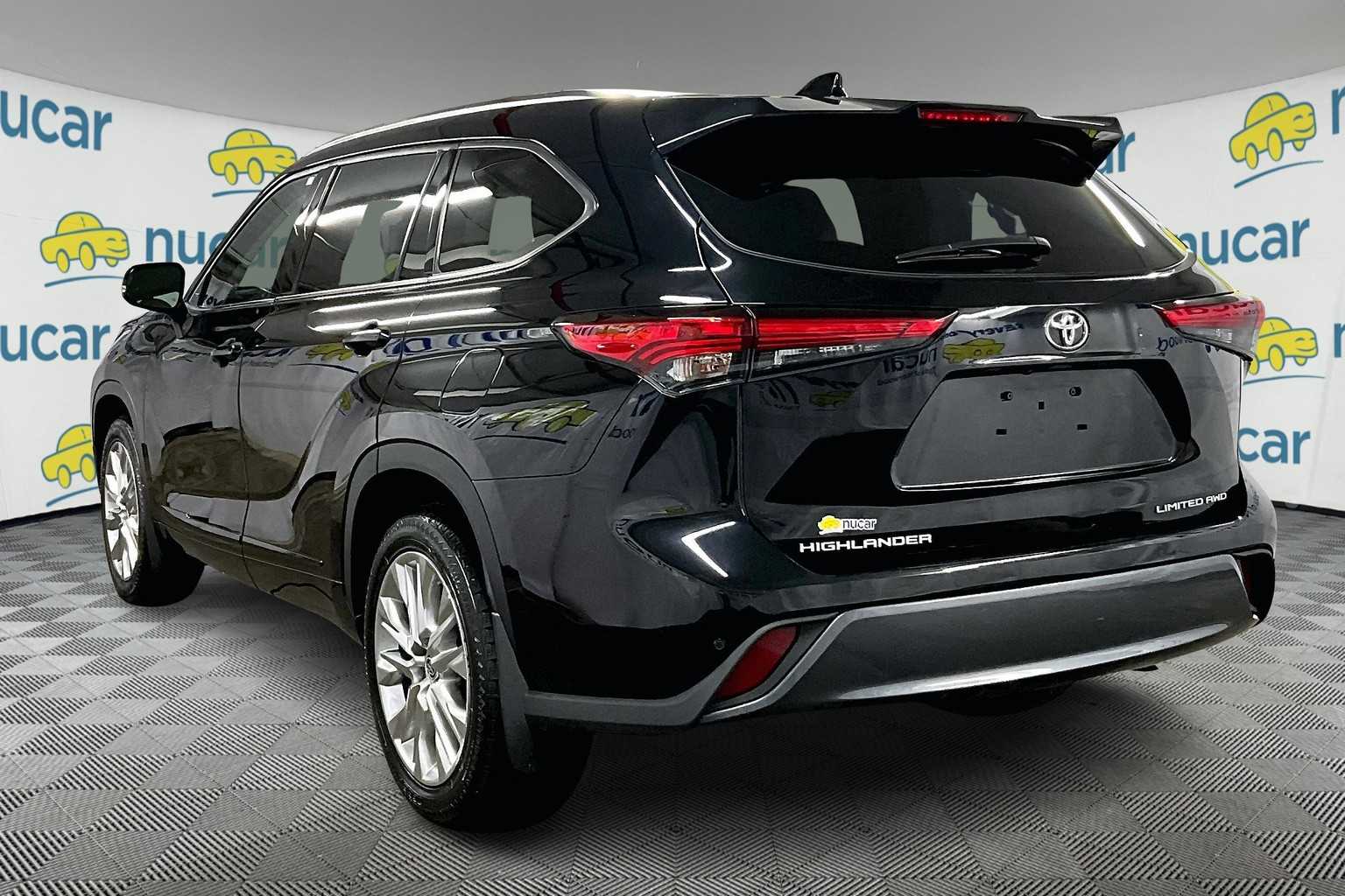2021 Toyota Highlander Limited - Photo 4