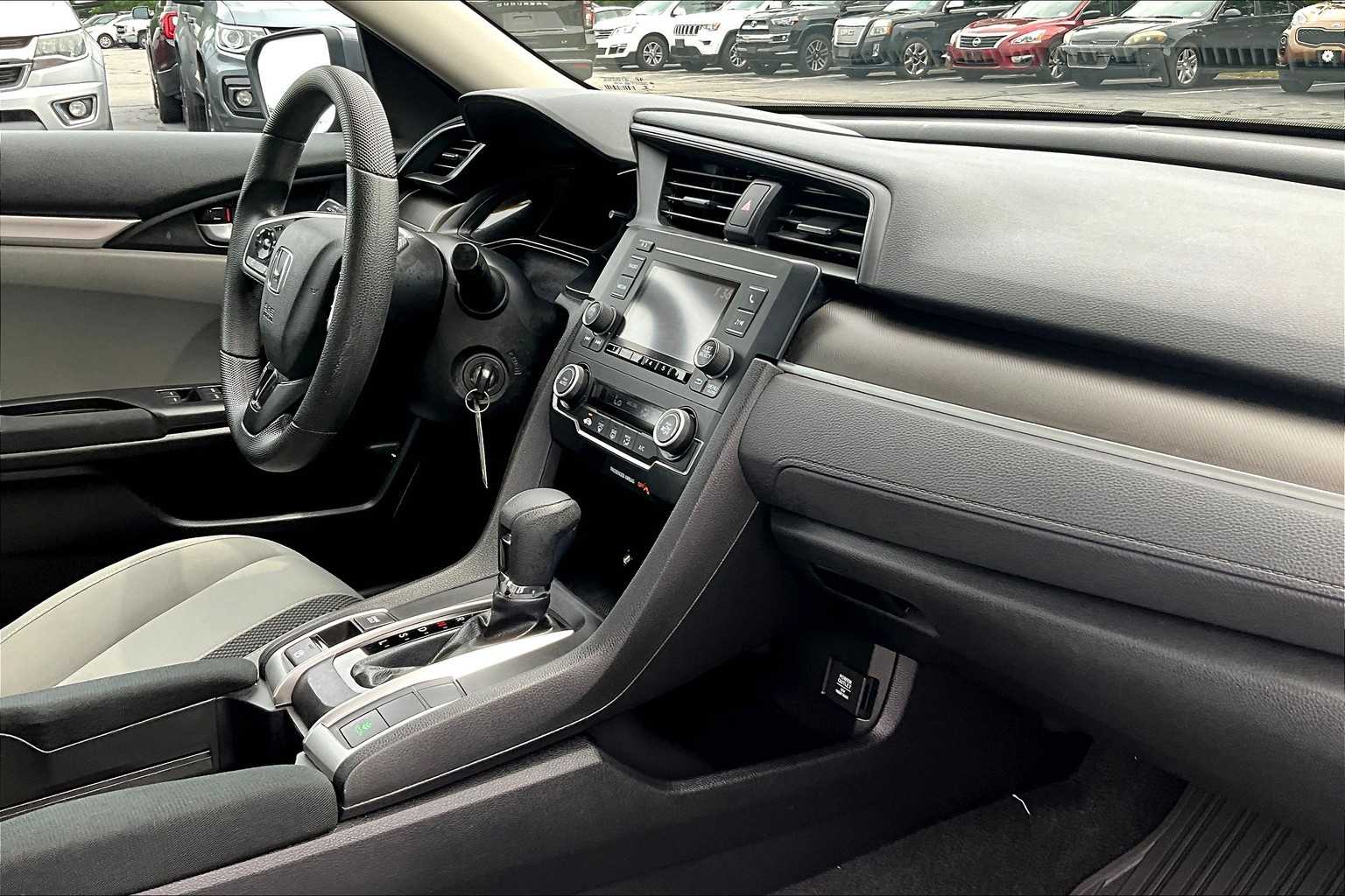 2021 Honda Civic LX - Photo 21