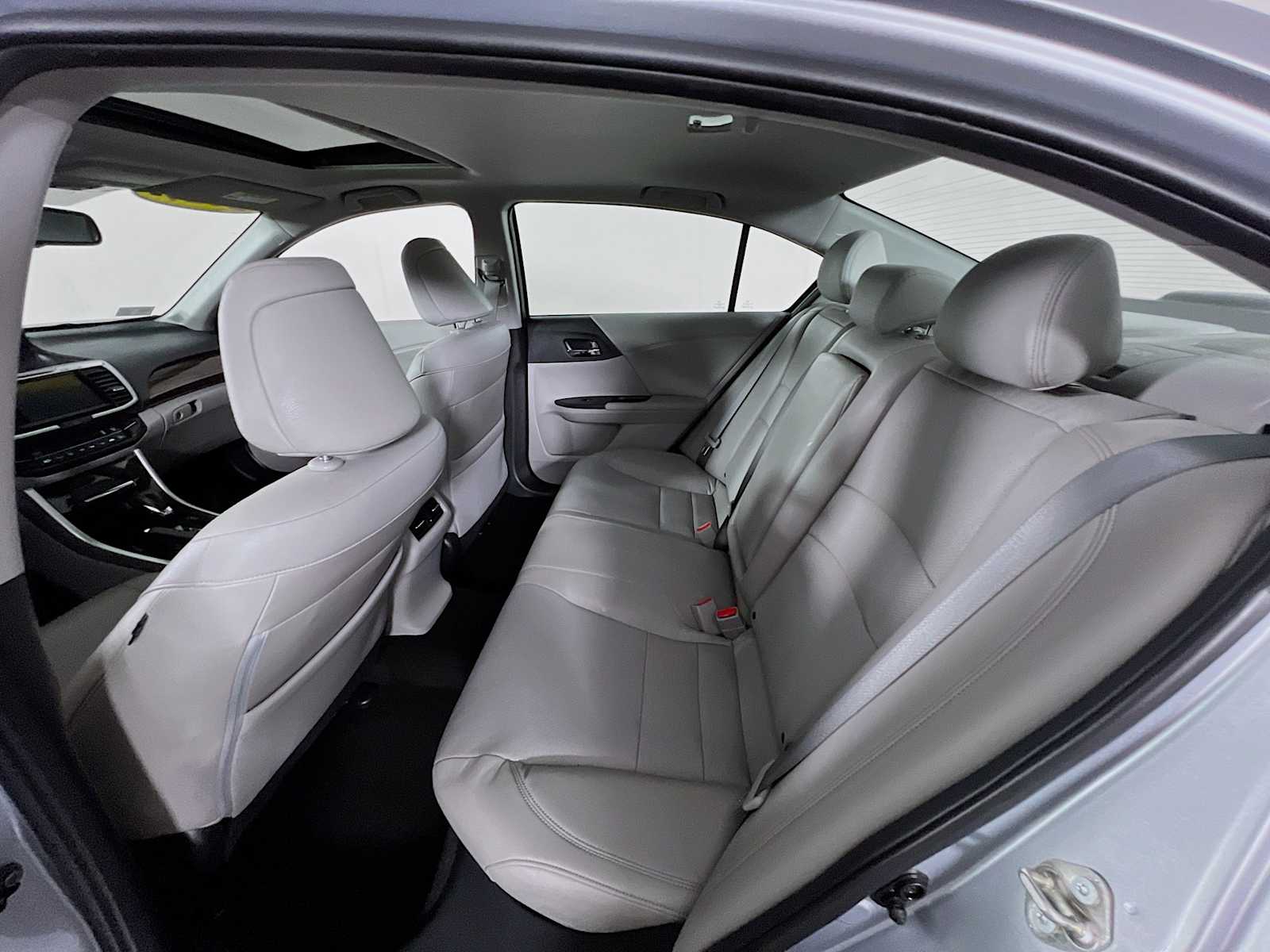 2017 Honda Accord EX-L - Photo 25