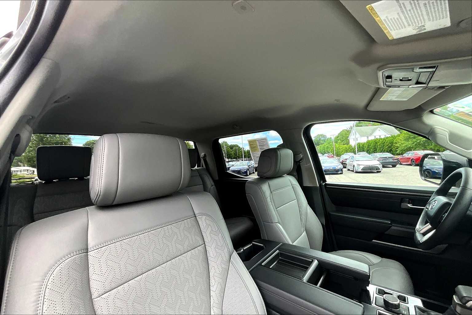 2023 Toyota Tundra SR5 - Photo 22