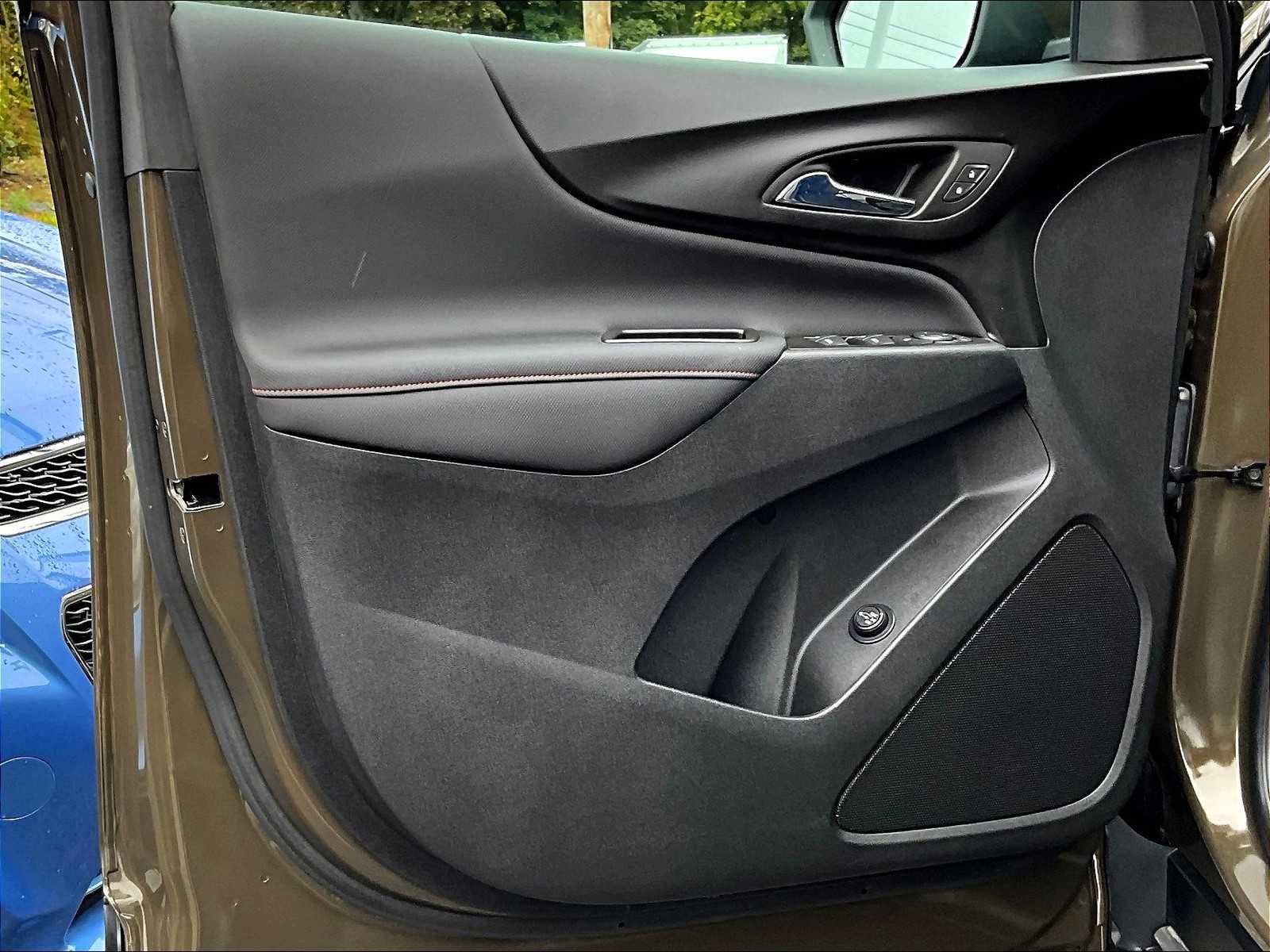 2023 Chevrolet Equinox RS - Photo 9
