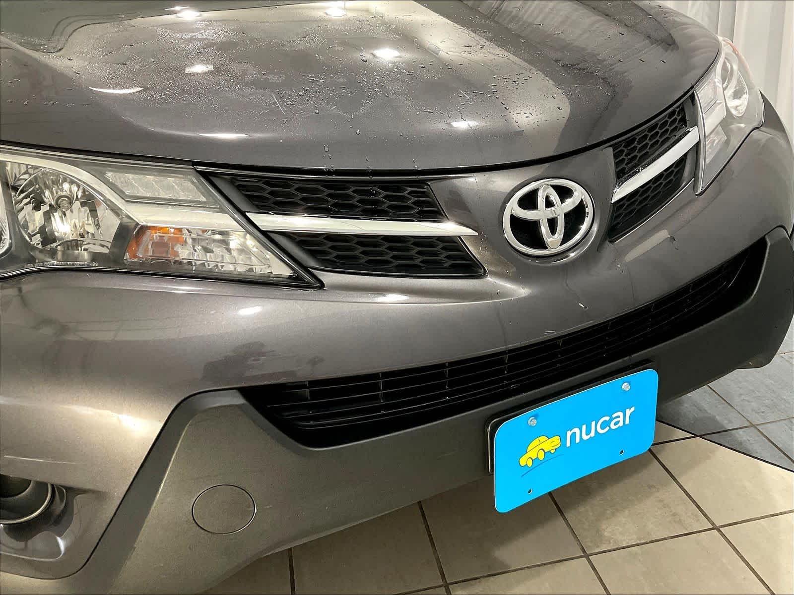 2015 Toyota RAV4 LE - Photo 30