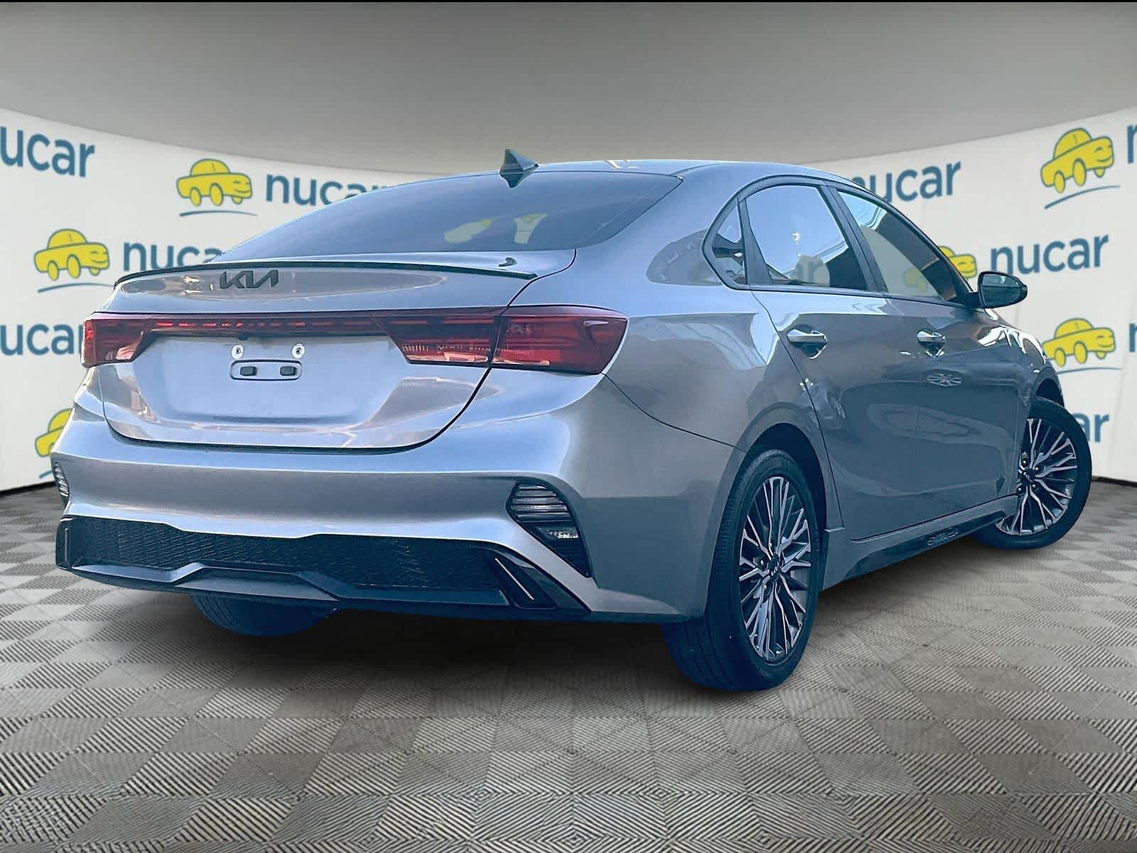 2023 Kia Forte GT-Line - Photo 6