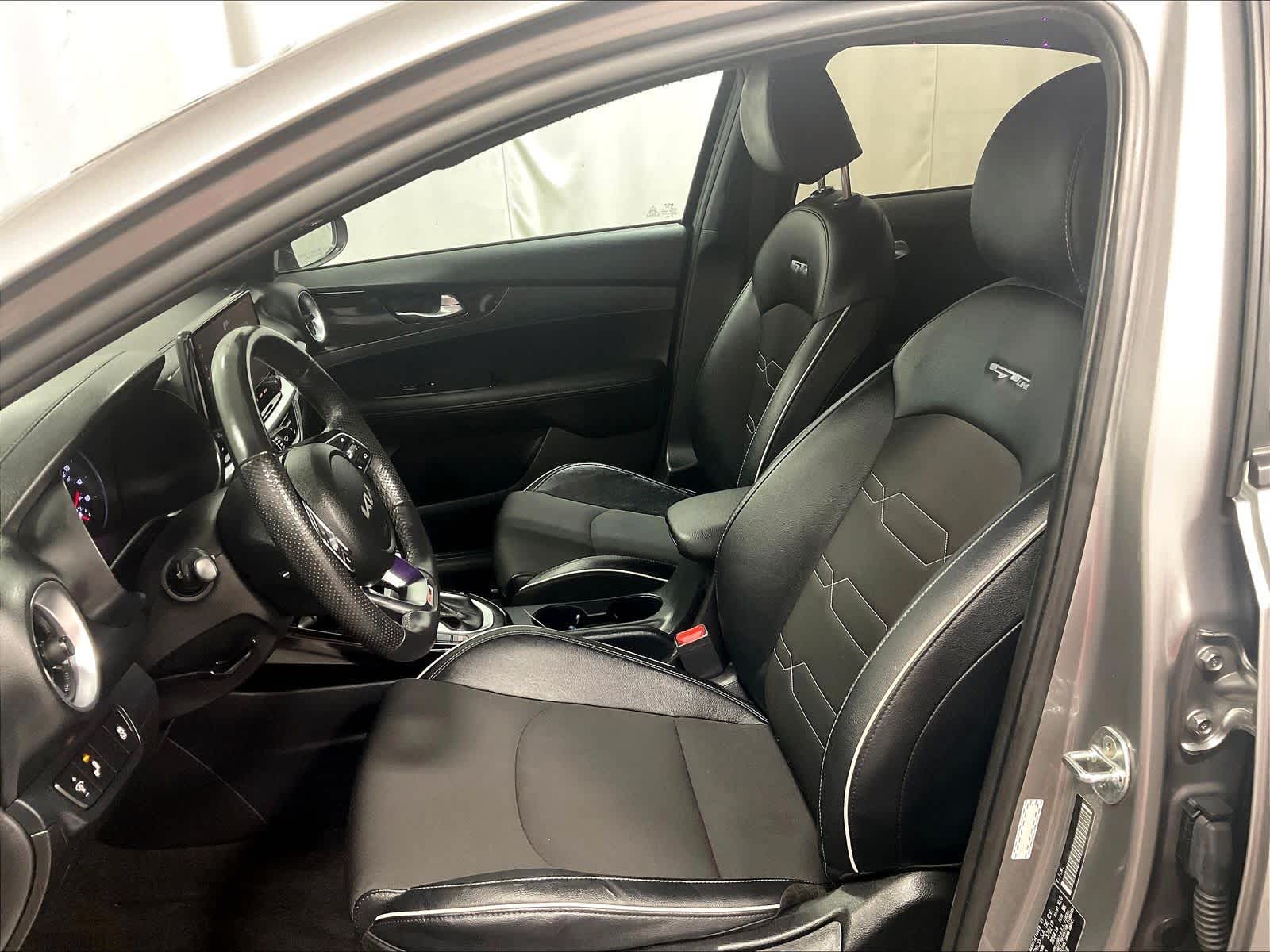 2023 Kia Forte GT-Line - Photo 10