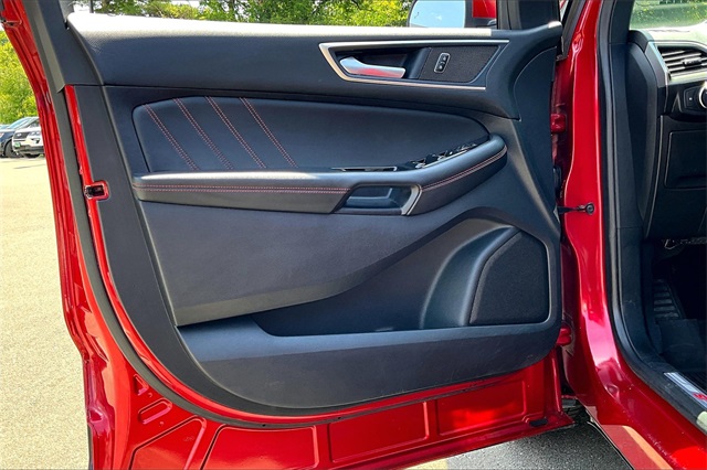 2020 Ford Edge ST Line - Photo 19