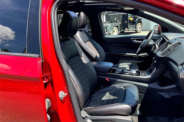 2020 Ford Edge ST Line - Photo 7