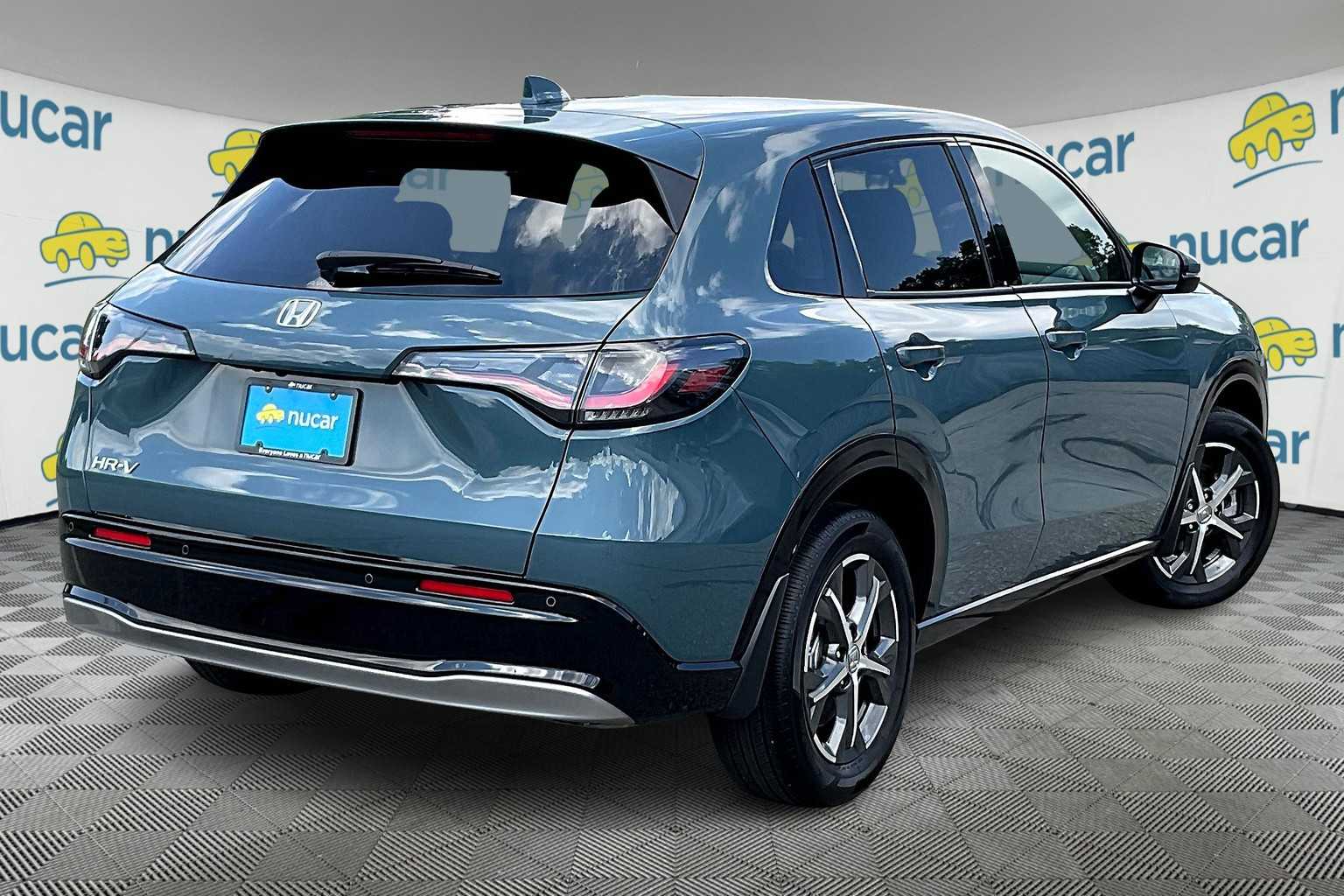 2024 Honda HR-V EX-L - Photo 11