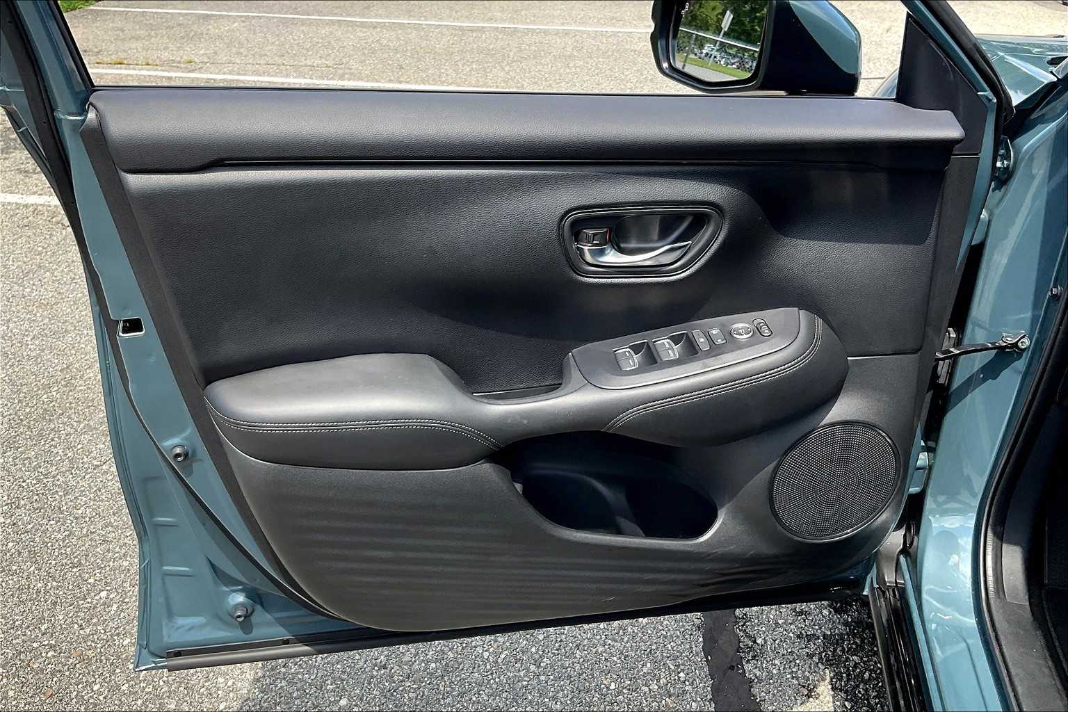 2024 Honda HR-V EX-L - Photo 17