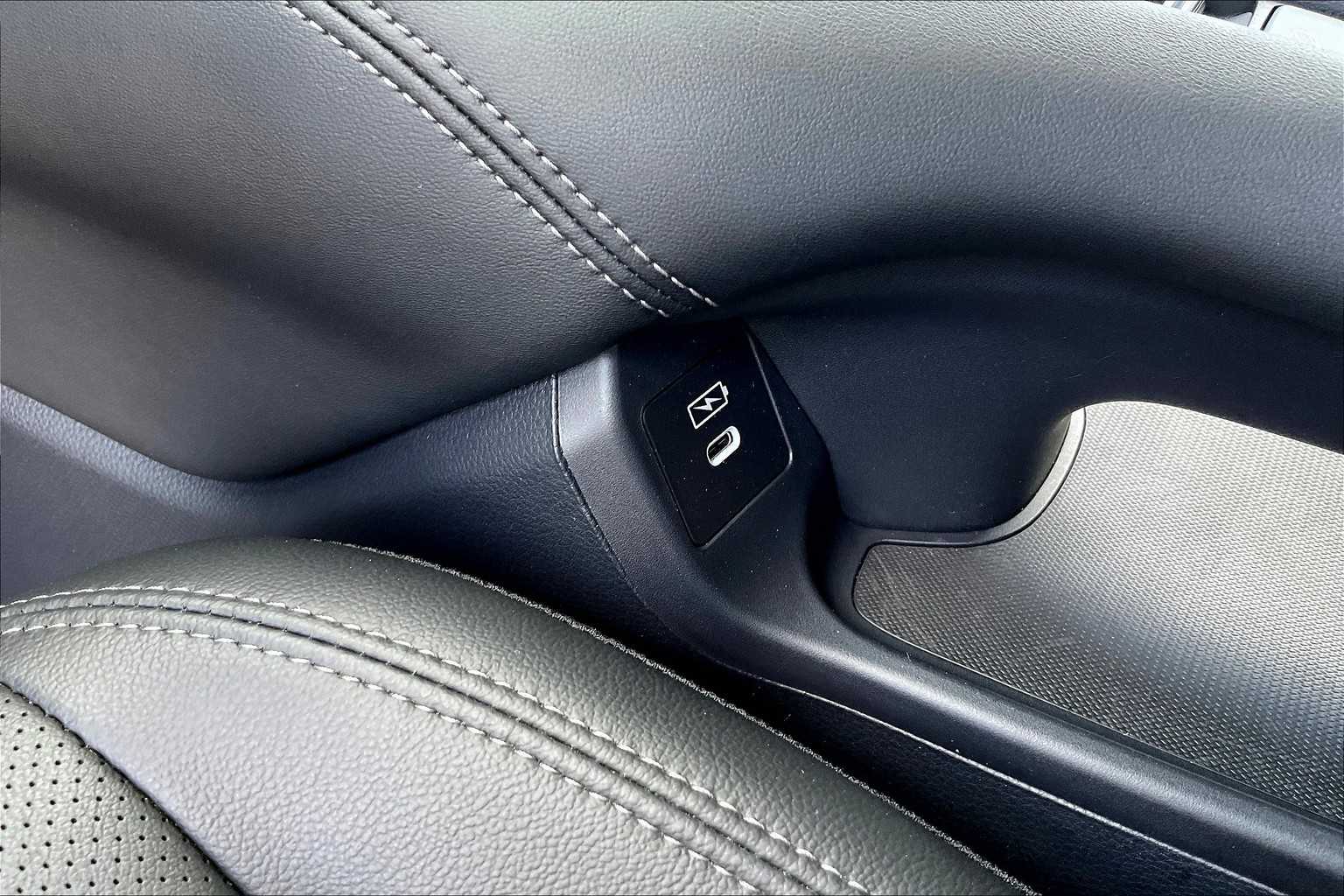 2024 Honda HR-V EX-L - Photo 40