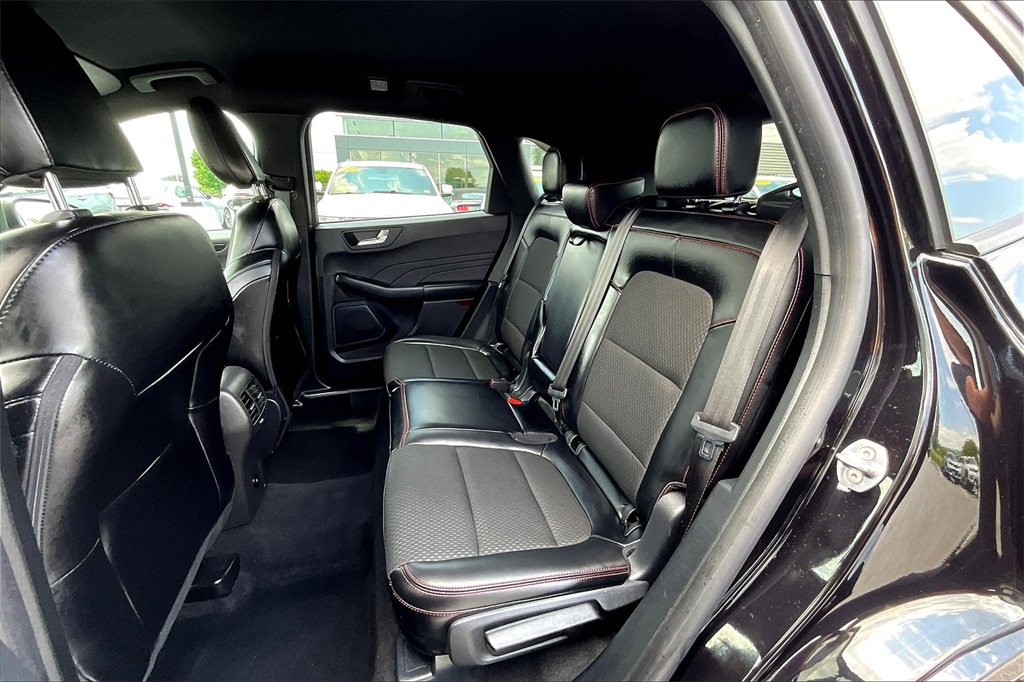 2024 Ford Escape ST-Line - Photo 15