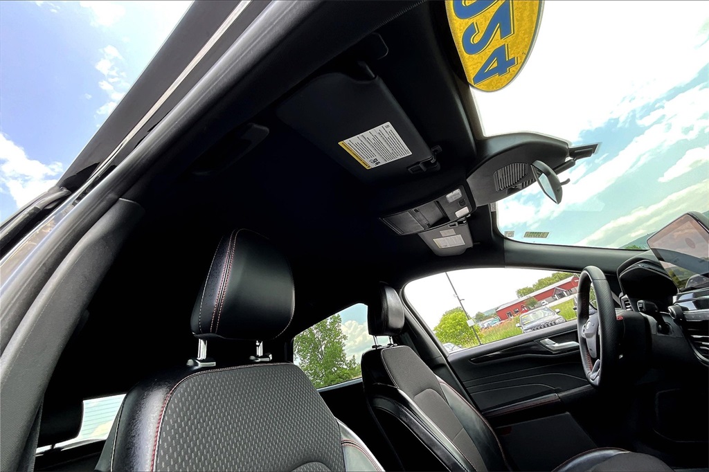 2024 Ford Escape ST-Line - Photo 22